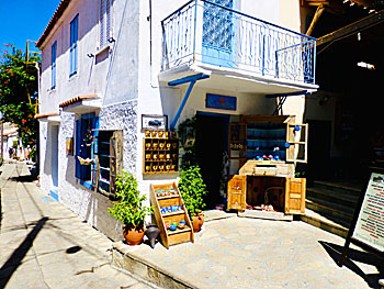 Byn Manolates på Samos.