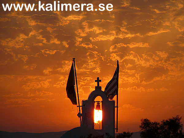 Solnedg&aring;ng i Naxos stad.