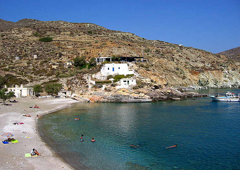 Agios Nikolaos beach på Folegandros.
