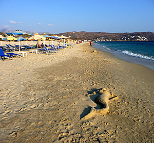 Plaka beach p&aring; Naxos 