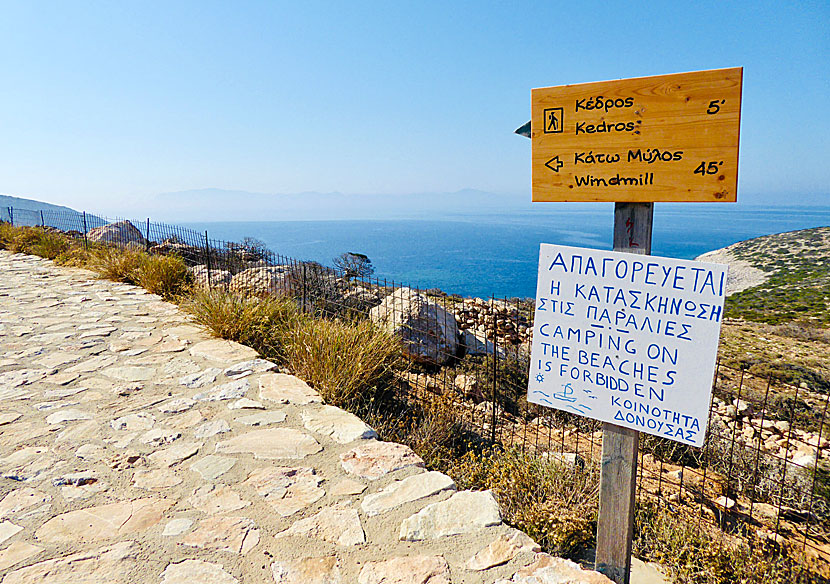 Vandringen mellan Stavros och Kedros beach tar virka 10 minuter.