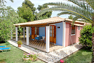 Daphnes sommarhus - Porto Roma, Vasilikos.