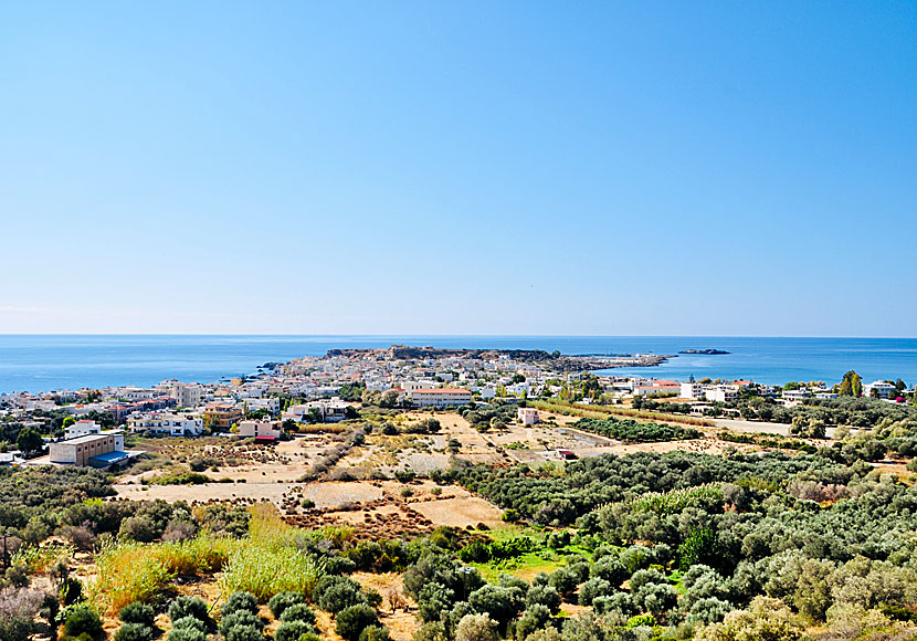Missa inte den fina byn Paleochora när du är på södra Kreta i Chania län.