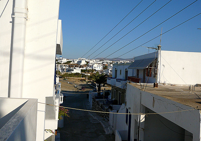 Utsikt från balkongen på rum nummer ? (minns ej) på Pension Glaros i Chora på Koufonissi