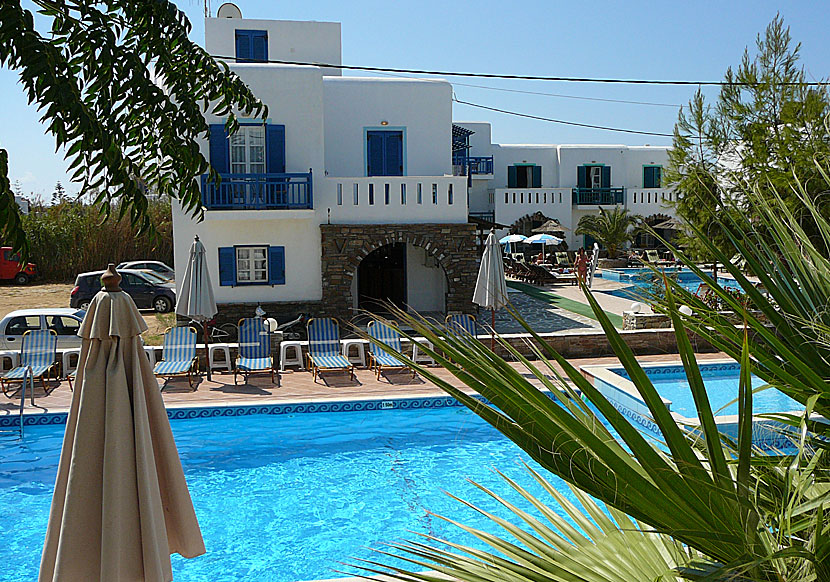 Utsikt från rum nummer 19 på Ioanna Apartments i Agios Prokopios på Naxos.