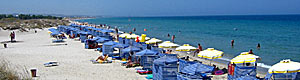 Tigaki. beach.
