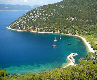 Polis beach p&aring; Ithaka.
