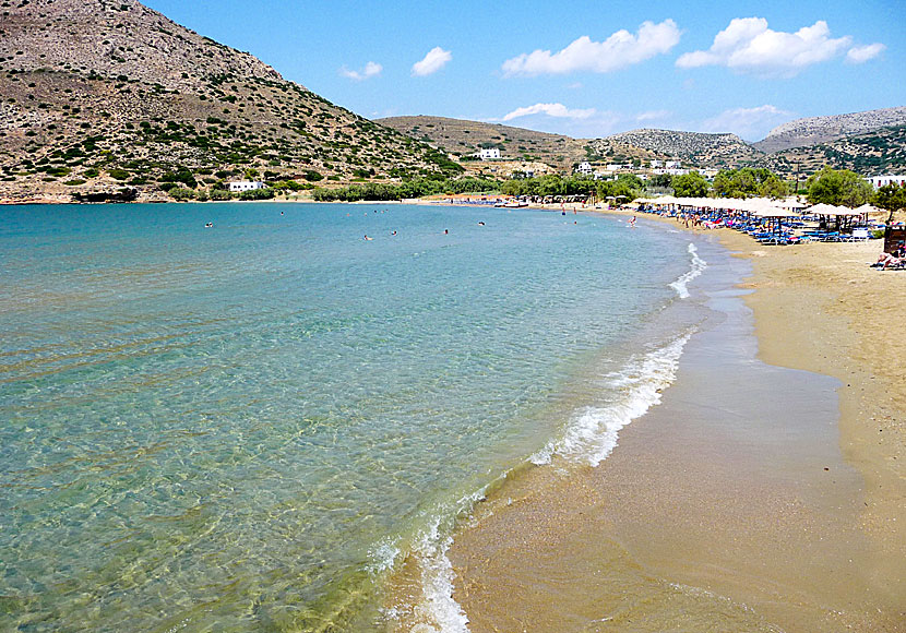 Även stranden i Galissas på Syros är långgrund och mycket barnvänlig.