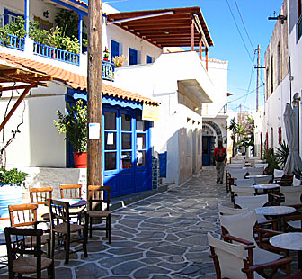 Chora p&aring; Kithnos.