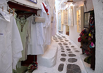 Gr&auml;nder i Mykonos stad.