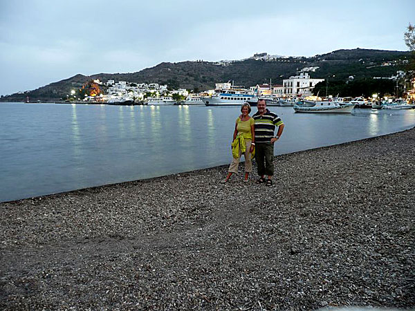 Första kvällen i duggregn i Skala på Patmos.