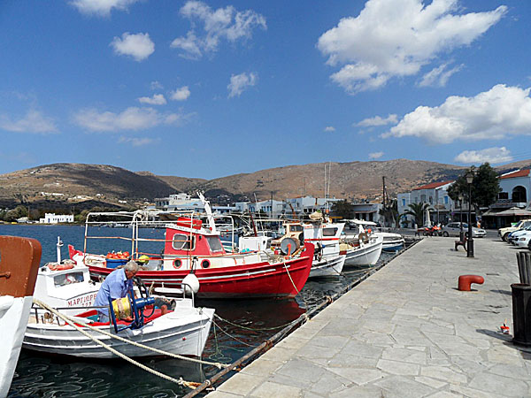 Hamnen i Gavrio på Andros.