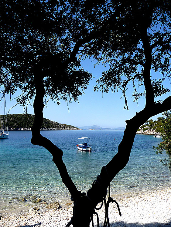 Filiatro beach  nära Kioni på Ithaka