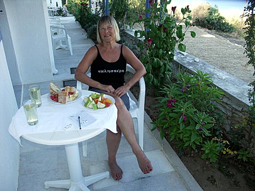 En h&auml;rlig kv&auml;ll i Apollonia, Naxos.