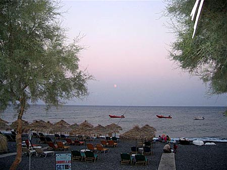 Kamari, Santorini.