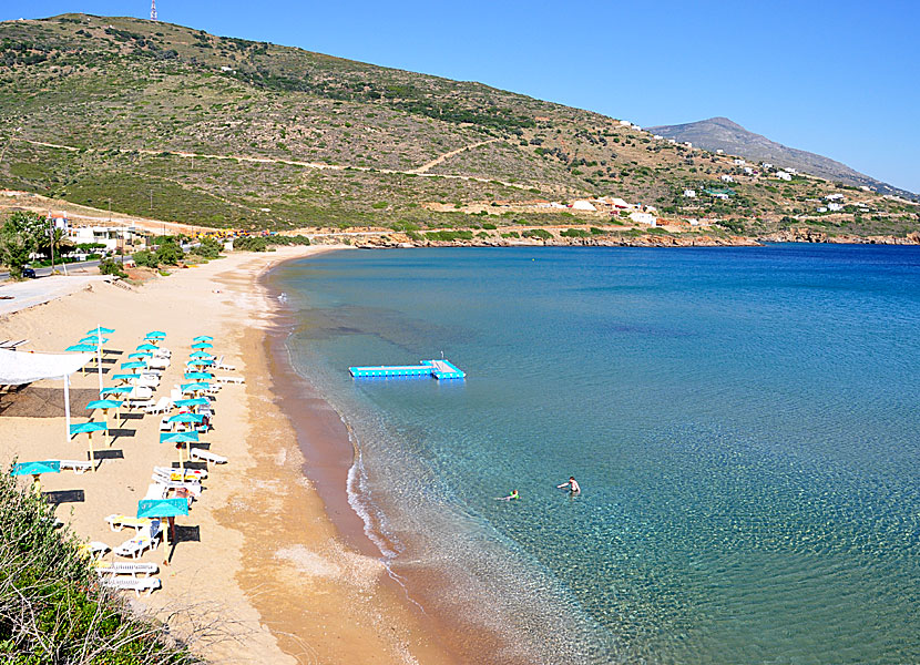 Andros bästa stränder. Kypri beach.  Batsi.