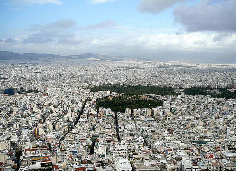 Utsikt från Lykavittoskullen i Aten.