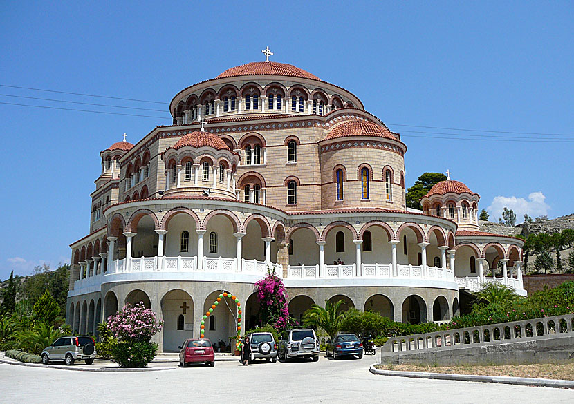 Agios Nektarios på Egina.
