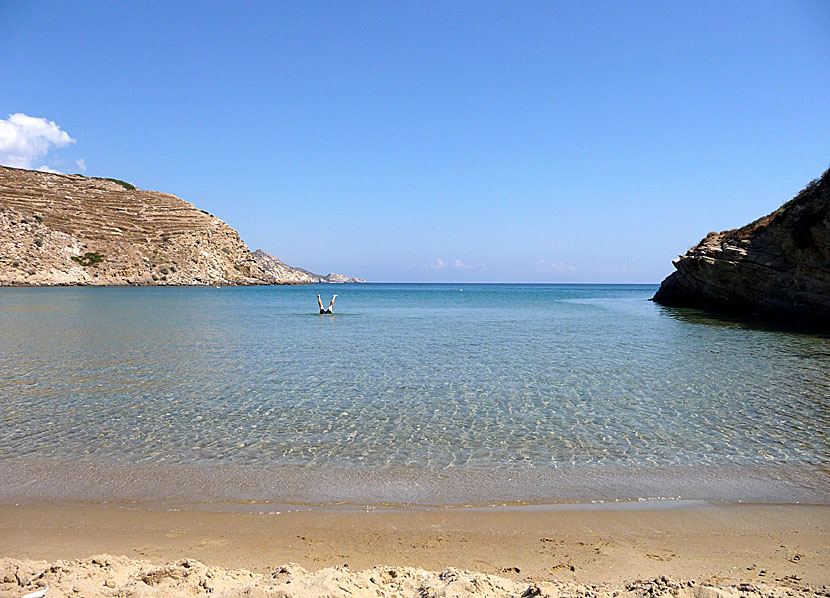 Kolitsani beach på Ios