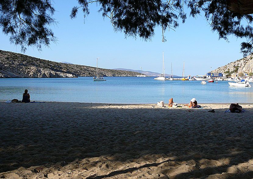 Hamnstranden på Iraklia.