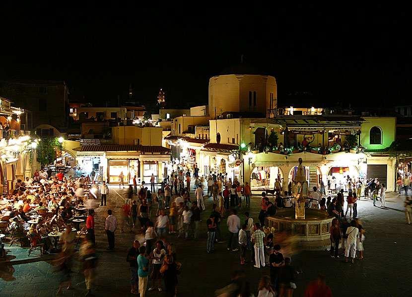 Ipokrates square i gamla stan på Rhodos.