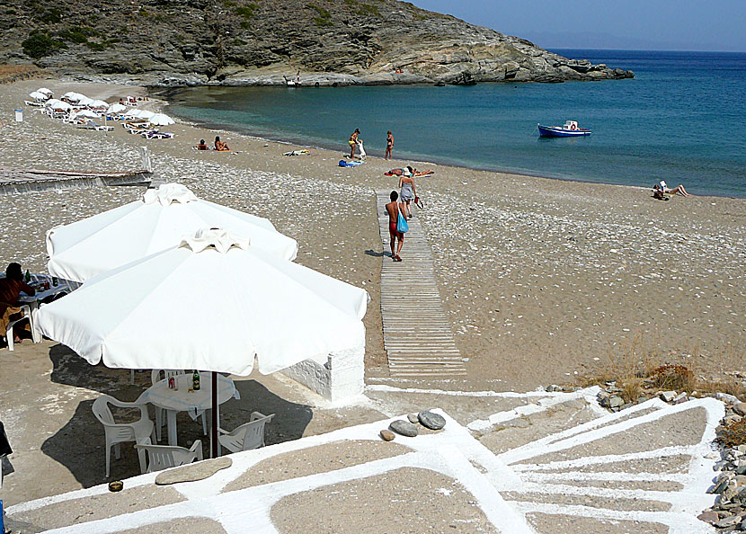 Agios Georgios beach på Sikinos.