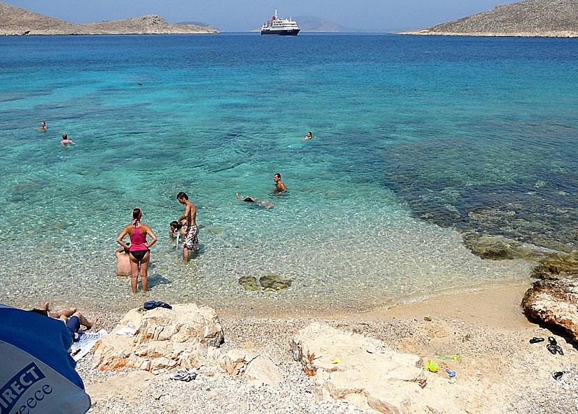 Ftenagia beach på Chalki.