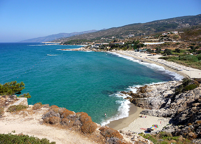 Livadia beach i Armenistis på Ikaria.