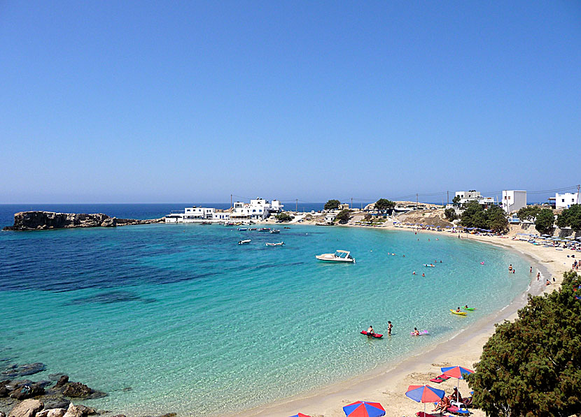 En av stränderna i Lefkos på Karpathos.