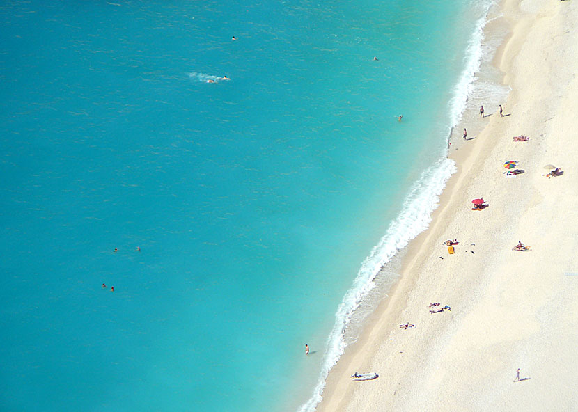 Mirtos beach på Kefalonia.