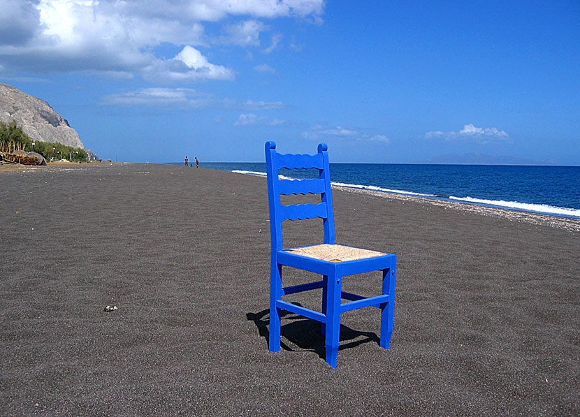 Perivolos beach på Santorini.