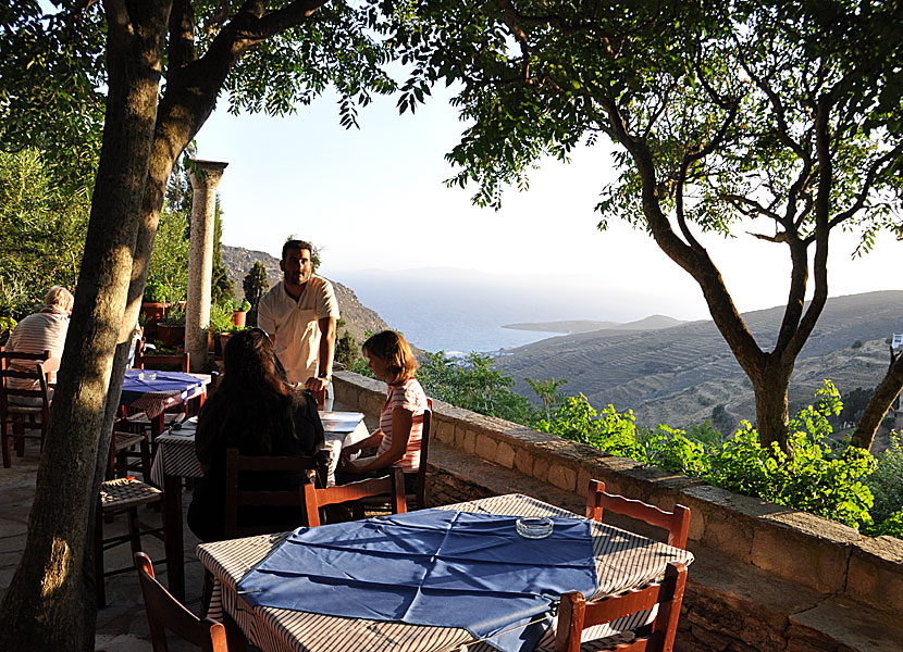 Taverna Drosia i Ktikados på Tinos.