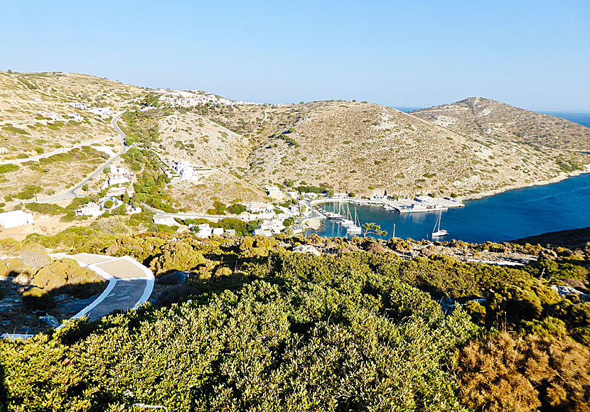 Byarna Mikro Chorio, Megalo Chorio och hamnen på Agathonissi i Dodekaneserna.