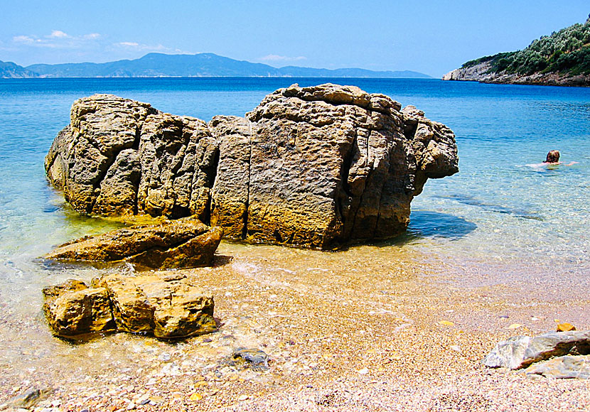 Megali Ammos beach på Alonissos passar nudister och alla som gillar att snorkla och titta på fiskar. 