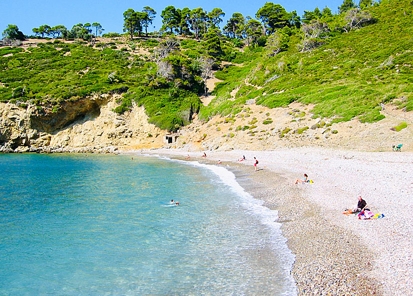 Tsoukalia beach på Alonissos.