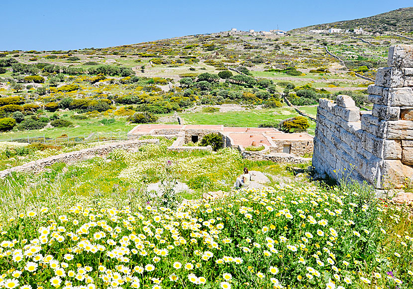 Agia Triada Tower nära byarna Rachoula, Kalofana och Arkesini i Kato Meria på södra Amorgos.