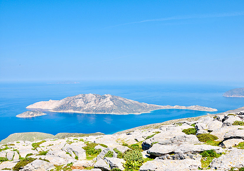 Nikouria island utanför Agios Pavlos på Amorgos.