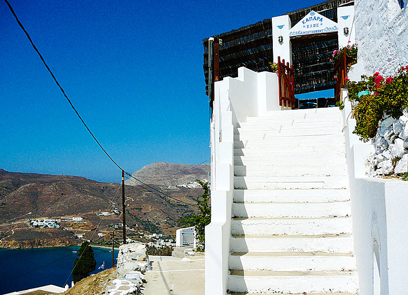 Restaurant & Café Kamara i Ano Potamos på norra Amorgos.