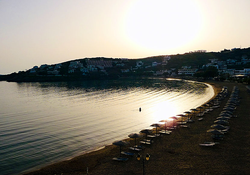 Solnedgången i Batsi på Andros.