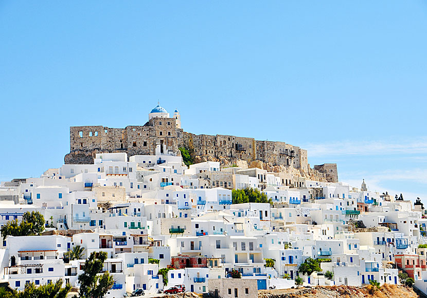 Chora och Kastro på Astypalea i Grekland.