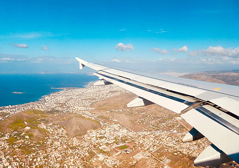 Aten sett från luften i ett flygplan. 