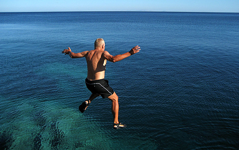 Agia Anna. Amorgos. Klippbad i Grekland.