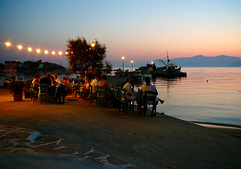 Bra restauranger och tavernor vid Agia Anna beach på Naxos.