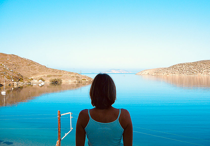 Utsikt från rum nummer 5 på Eleni on the beach i Katapola på Amorgos. 