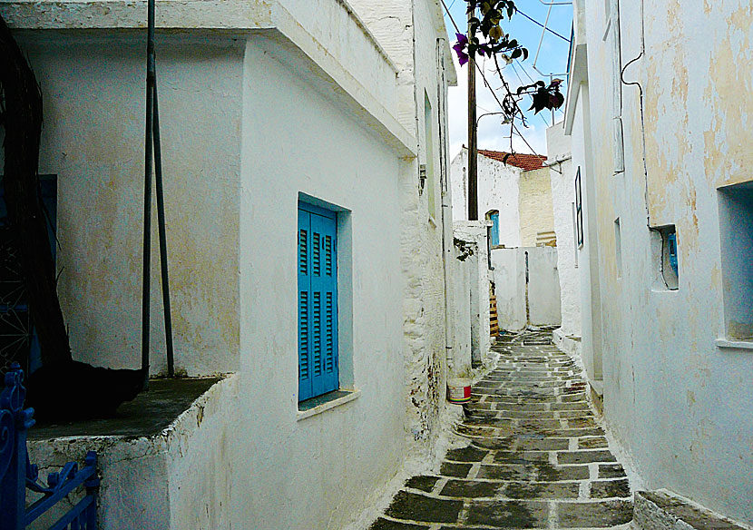 Gränder i den genuina byn Damalas på Naxos.