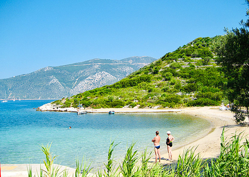 Loutsa beach nära Vathy på Ithaka.