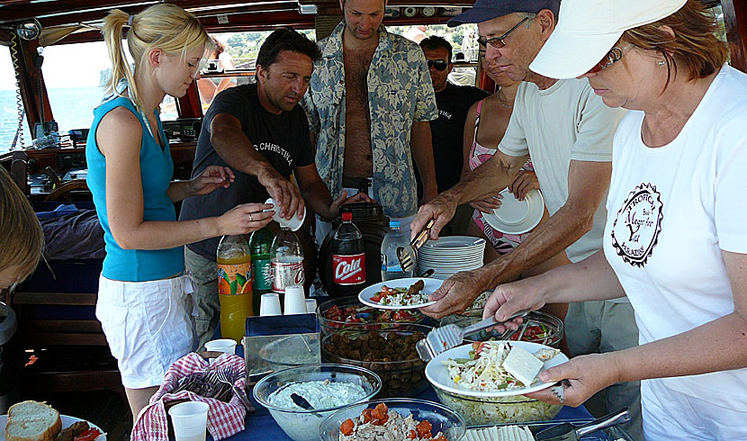 Lunch på M/S Christina. Lefkas.