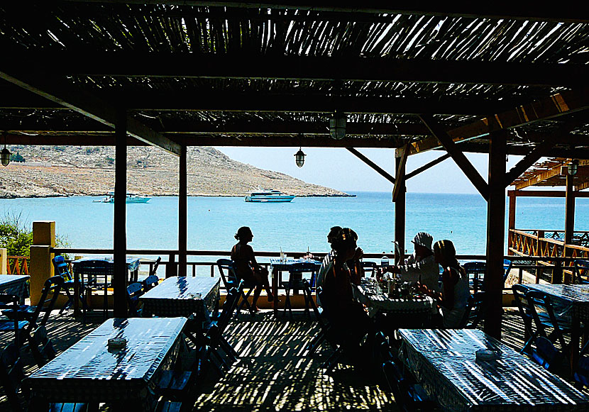 Tavernan ovanför Pondamos beach.