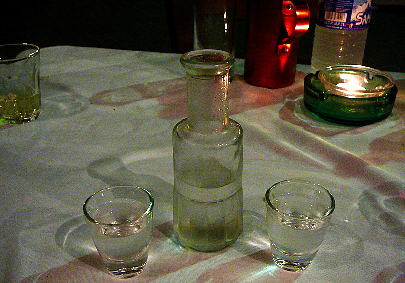 Raki. Chania. Kreta. Crete. Restaurant.