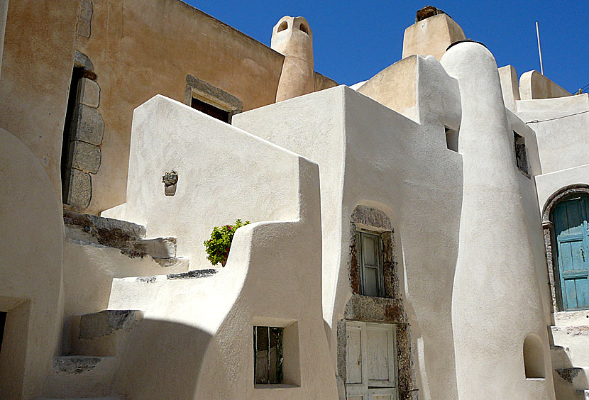 Castelli ovanför Emborio på Santorini.